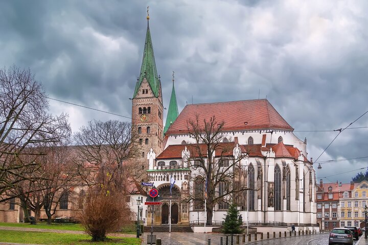 Self-guided scavenger hunt and city game in Augsburg