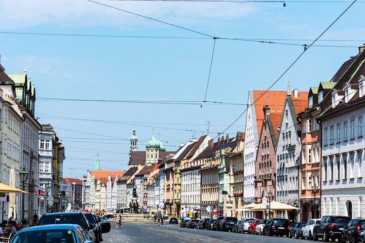 Self-guided scavenger hunt and city game in Augsburg