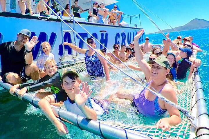 Port Stephens: Dolphin Discovery Cruise
