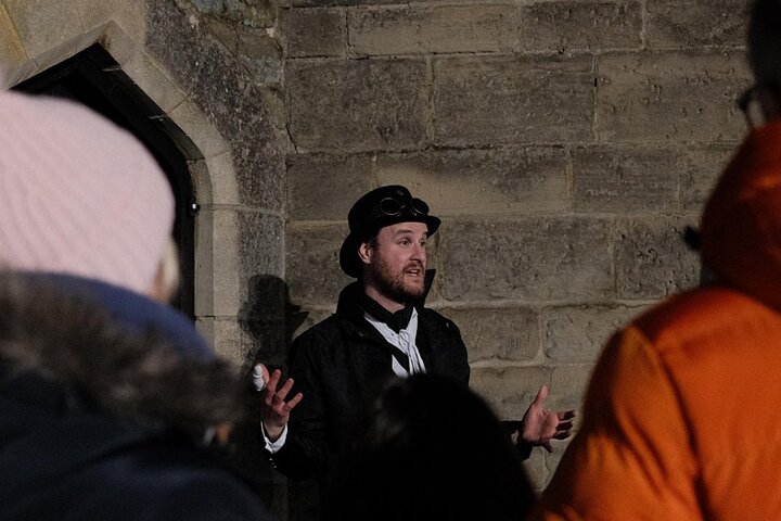 Dark History Walking Tour in Warwick