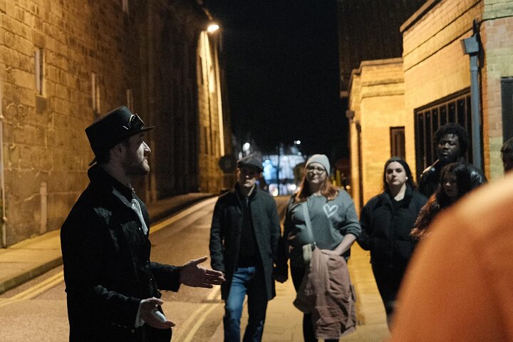 Dark History Walking Tour in Warwick