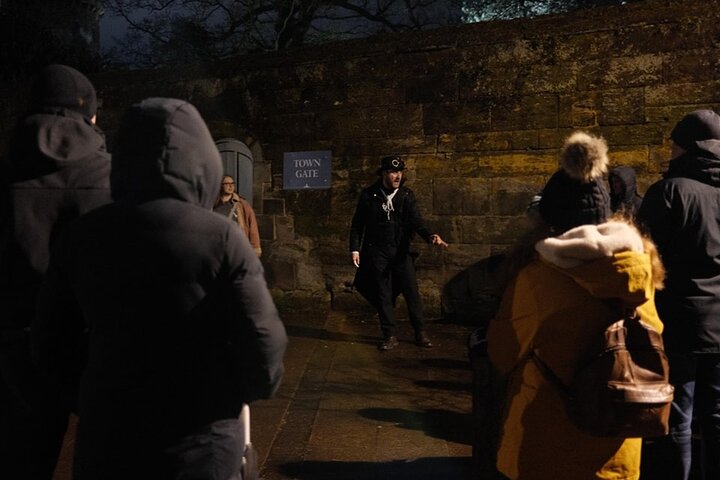 Dark History Walking Tour in Warwick
