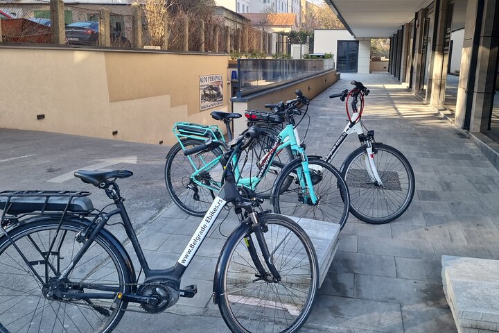 Belgrade E-Bike Tour: Power Glide!