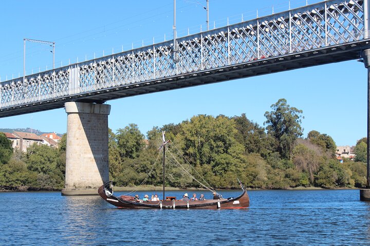 Boat Trip on the Miño River Sailing between Walls