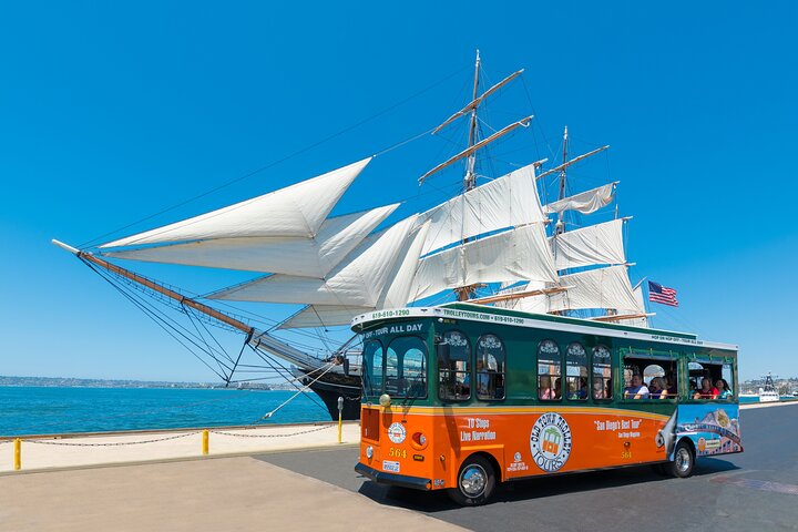 San Diego Hop On Hop Off Trolley Tour