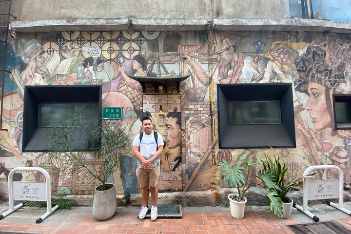 Food and Culture Walking Tour in Tainan