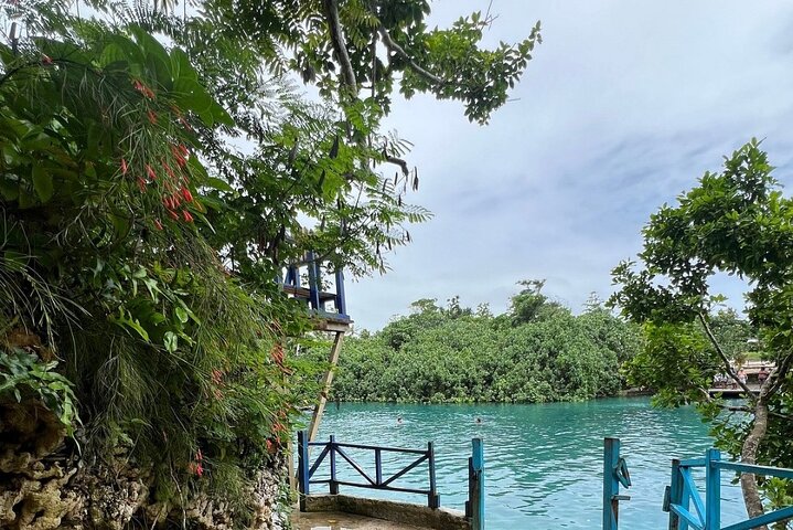 Hideaway Island Combo Day Trip with Yumi Tours