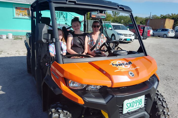 Exuma,Bahamas: 6 Seater Buggy/Jeep Rental with Bluetooth speakers