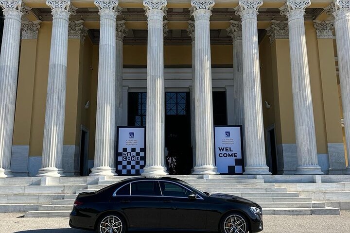 6-Hour Private Luxury Tour in Athens: Exclusively for couples