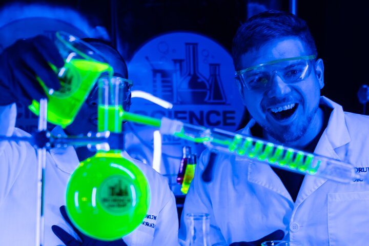 NYC's World Cup Science and Sip® Experience: Viral Drunken Lab