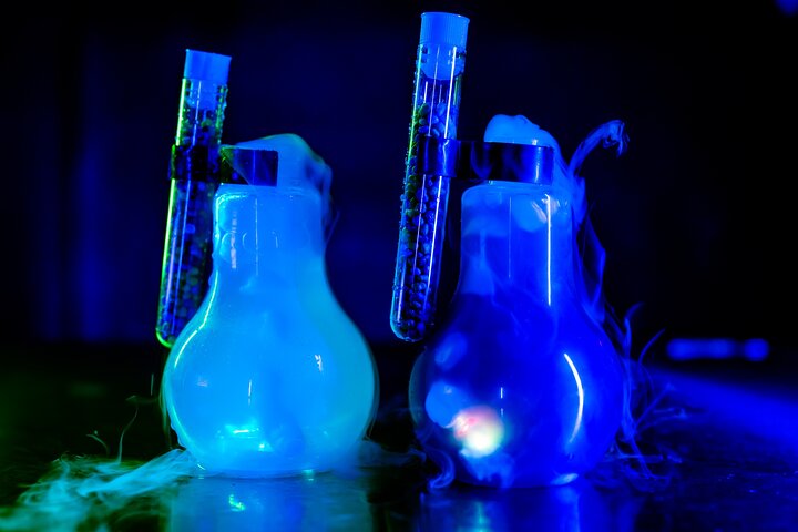 NYC's World Cup Science and Sip® Experience: Viral Drunken Lab