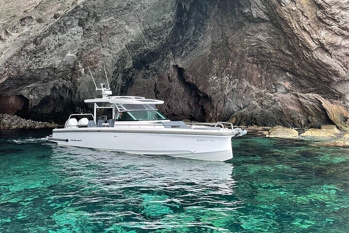 Private Boat Tour Paros, Antiparos & Blue Lagoon - Half Day