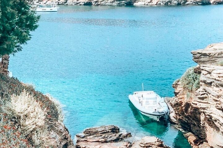 Private Boat Tour Paros, Antiparos & Blue Lagoon - Half Day