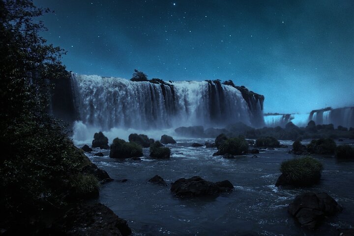 Iguazu Falls : Private day tour both Brazil & Argentina