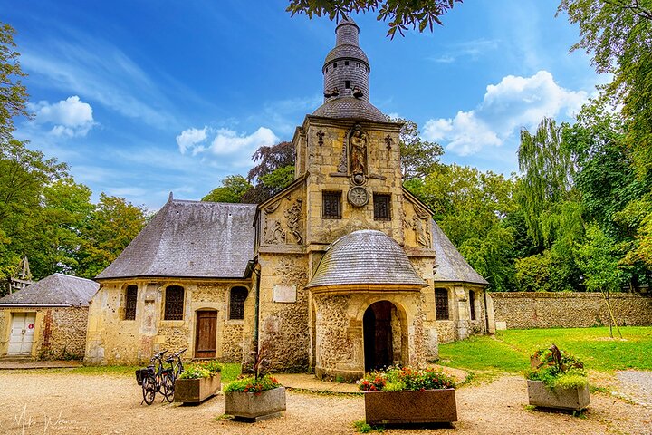 Visit Honfleur by sidecar: 1.5 to 3.5 hour tour along the coast