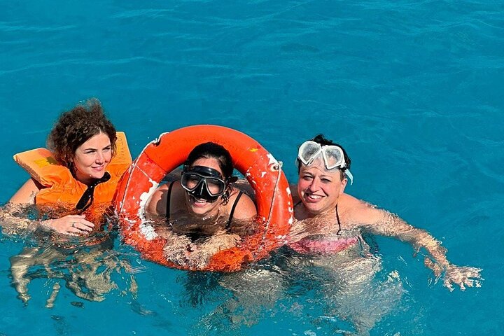 Cpt Marko - Blue Lagoon & Turtle Cruise with Optional Lunch
