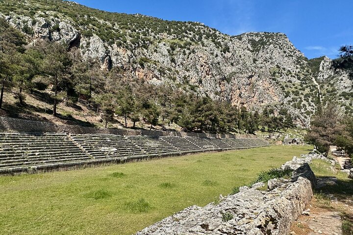 Mystic Delphi Private Tour with Licensed Guide and Tickets