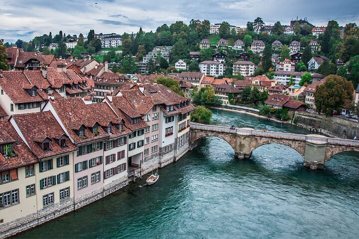 Bern Walking Tour: Explore Top Sights & Hidden Gems