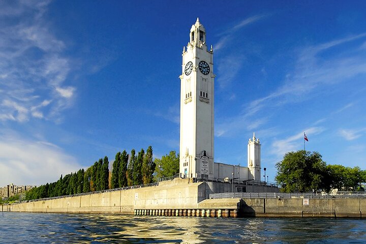 Montreal History Guided Sightseeing Cruise