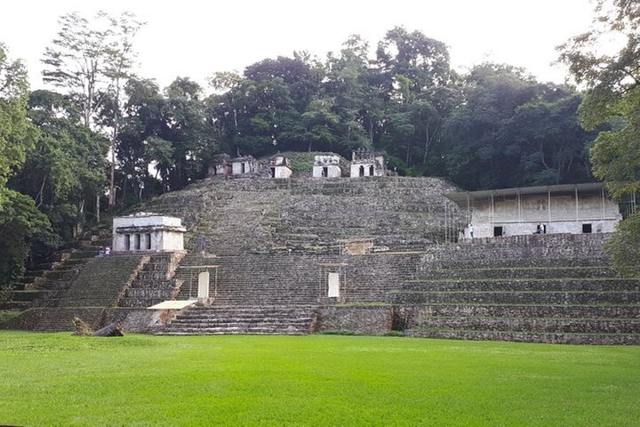 Bonampak & Yaxchilan: Hidden Maya Ruins in the Chiapas Jungle