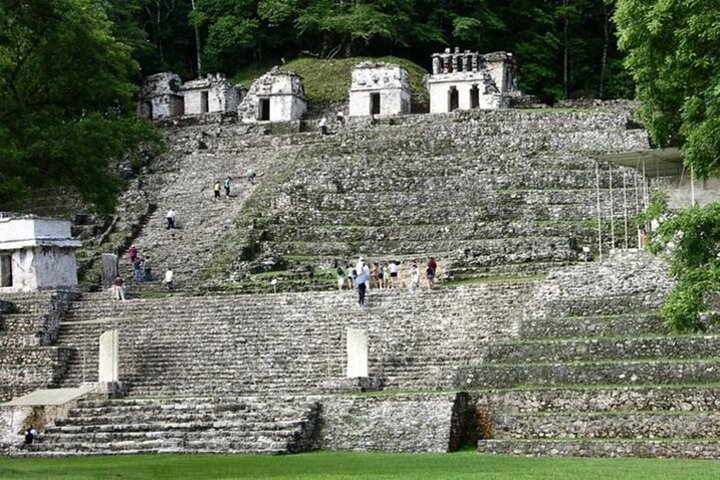 Bonampak & Yaxchilan: Hidden Maya Ruins in the Chiapas Jungle