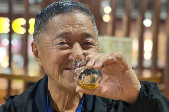 Tour of Nikka Whisky Miyagikyo Distillery & Tasting by Taxi