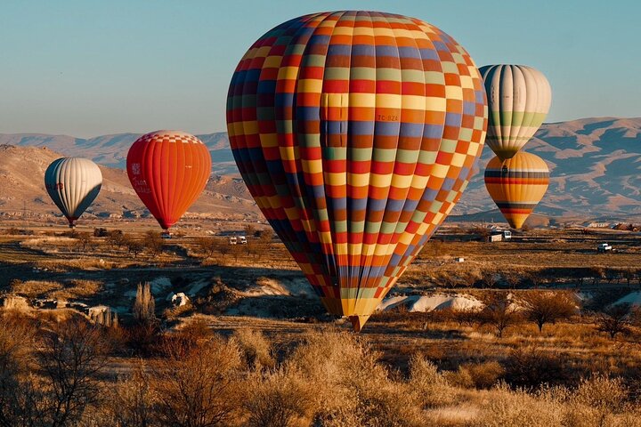 Cappadocia: Hot Air Balloon Tour Sunrise Flight