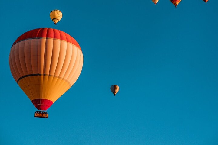 Cappadocia: Hot Air Balloon Tour Sunrise Flight