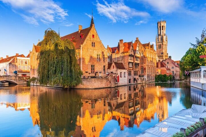 Deluxe Bruges Excursion and Canal Cruise from Cruise Terminal