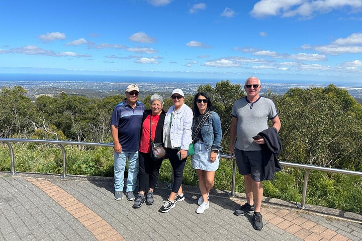 From Adelaide: 5 to 7 People Personal Tour