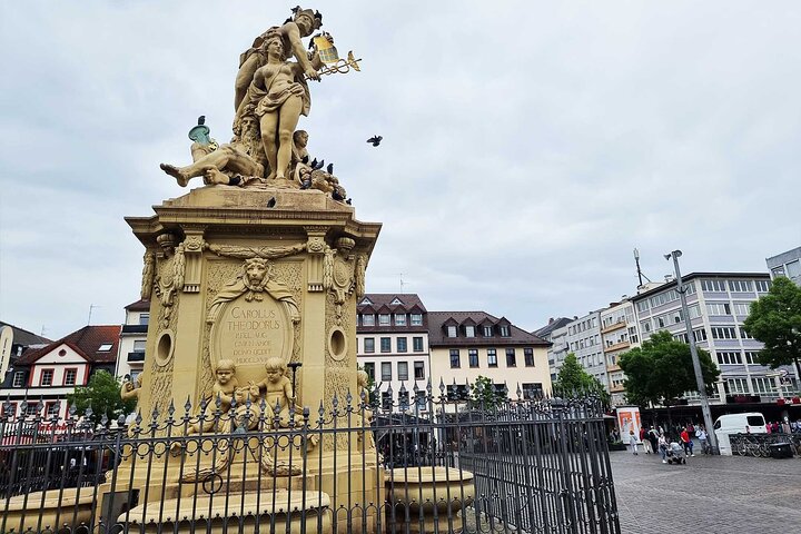 Audiobook City Rally in Mannheim's Old Town