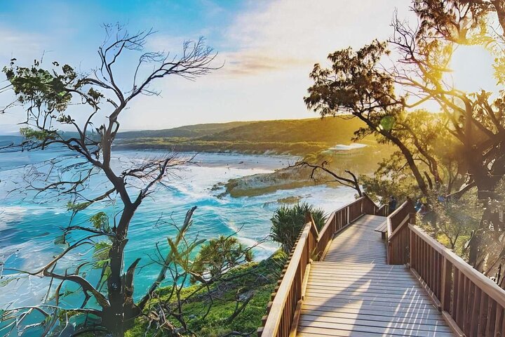 Stradbroke Island Eco Day Trip from Brisbane – Wildlife & Beaches