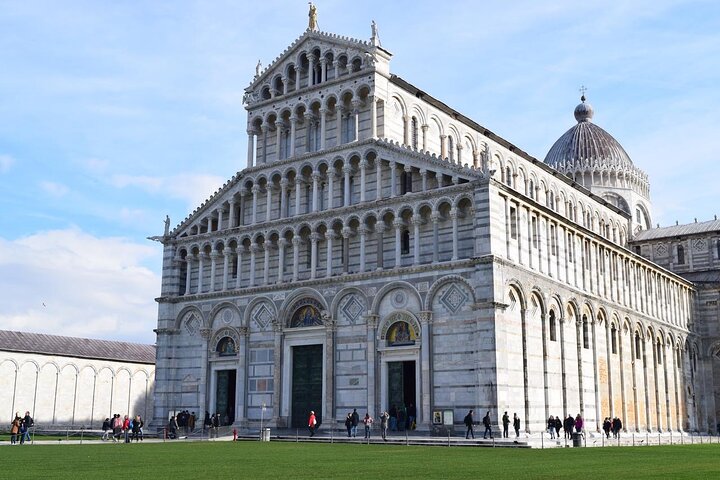 Half Day Shore Excursion: Pisa And The Leaning Tower From Livorno