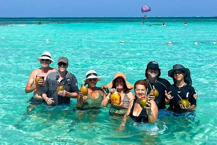 Private Marine Tour: Discover the 7 Colors of the San Andreas Sea
