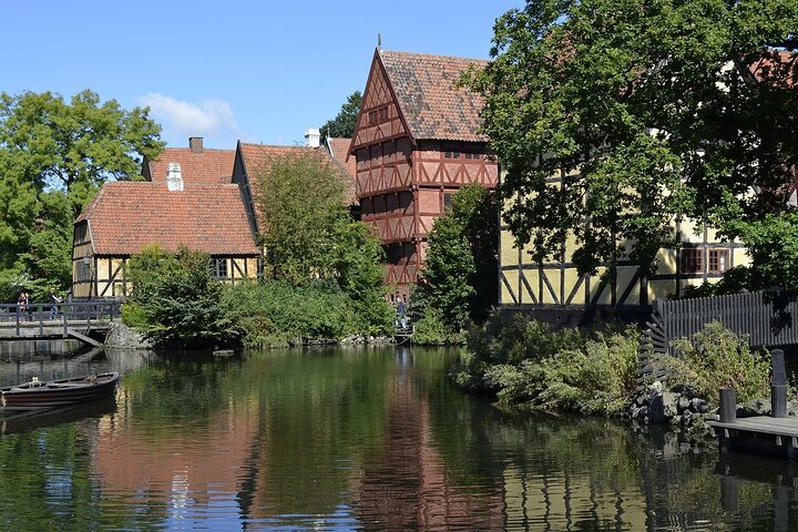 Aarhus Walking Tour: Explore Top Sights & Hidden Gems