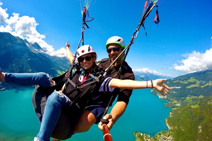 Interlaken Tandem Paragliding High Flight | Switzerland