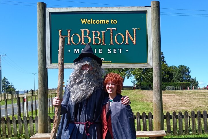 Hobbiton movie set tour and a lot more beautiful NZ sights