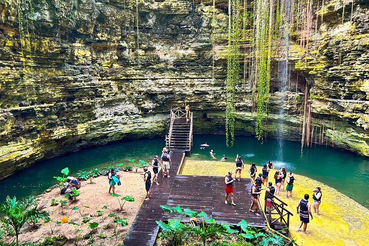 Chichen Itza, Valladolid & Cenote Private Tour with Buffet Lunch