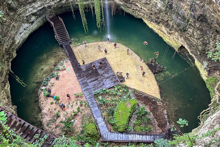 Chichen Itza, Valladolid & Cenote Private Tour with Buffet Lunch