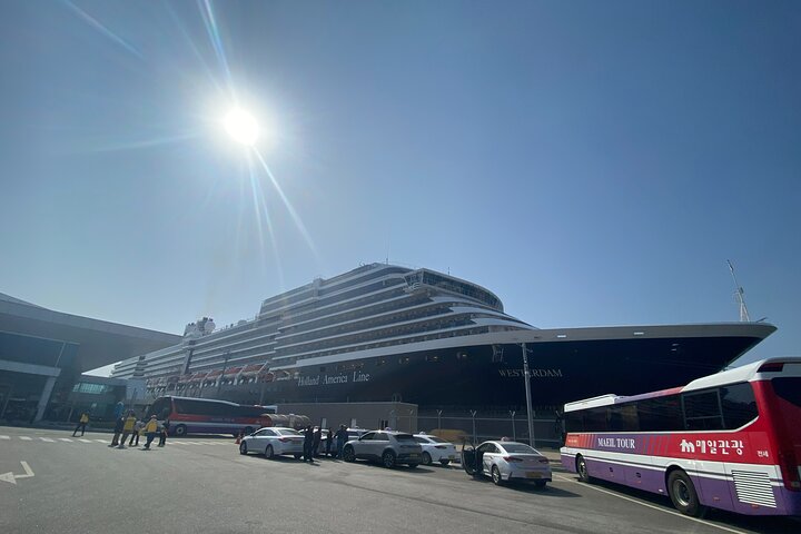 DMZ Tour for Sokcho Cruise Travelers in South Korea
