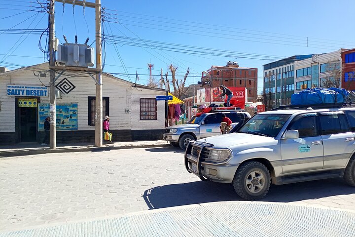 3 Days Tour Uyuni Salt Flats, Sunset plus Funny Photos