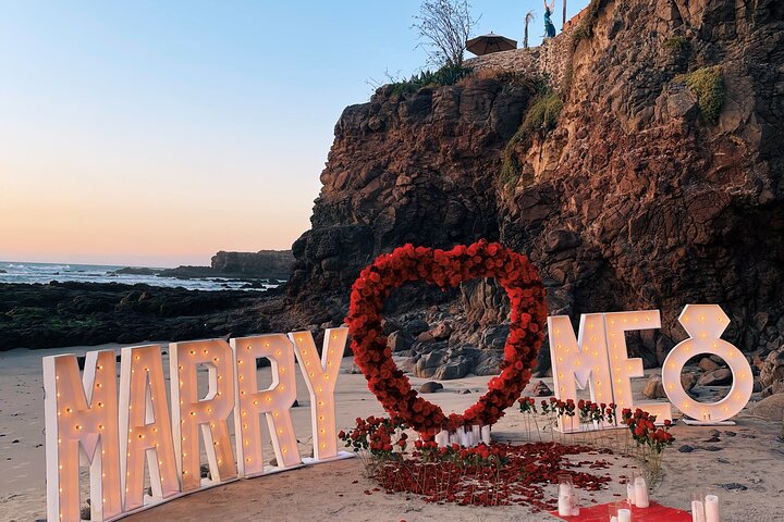Romantic Picnic by the beach