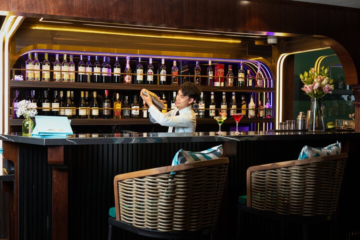 Halong Bay & Lan Ha Bay Luxury Day Cruise by The Halong Catamaran