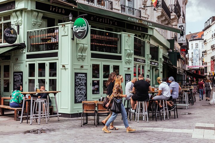Brussels PRIVATE TOUR With Locals: Highlights & Hidden Gems