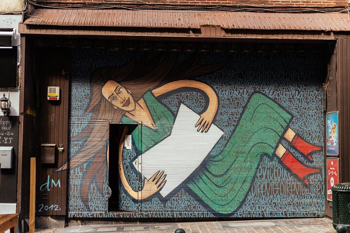 Brussels PRIVATE TOUR With Locals: Highlights & Hidden Gems