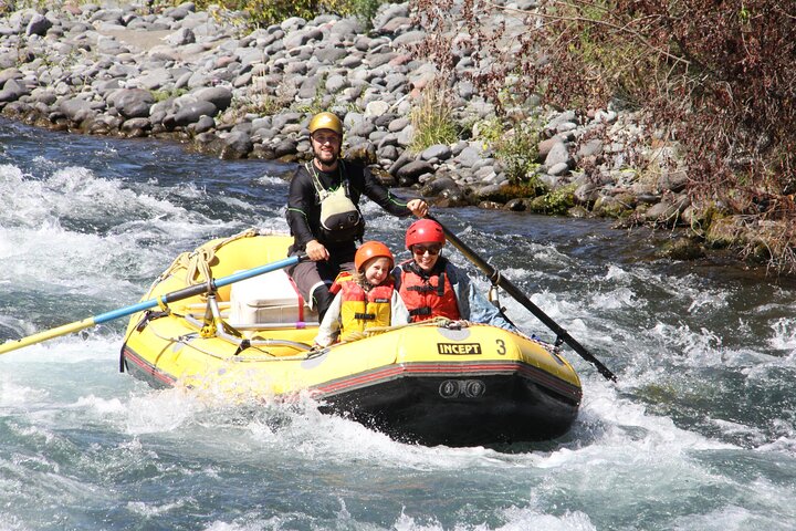 Family Float Grade 2 Whitewater Adventure in Tongariro River