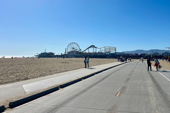 E-Bike LA Beach Tour from Redondo Beach Pier