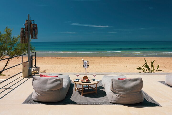 Full Day Pass to Cala Manbrù Beach Club