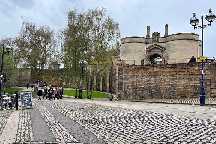 Nottingham and Robin Hood Private Guided Walking Tour