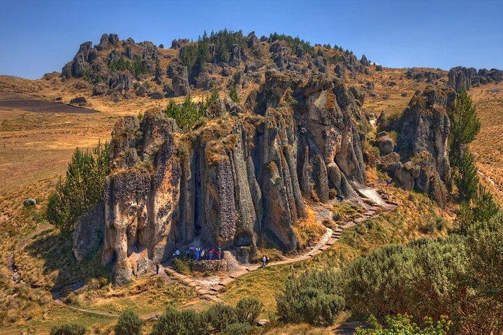 Cajamarca: Cumbemayo - the Stone Forest